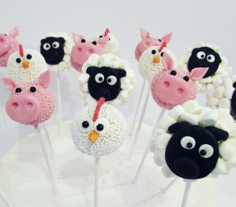 Farmyard cake pops Farmyard cake pops