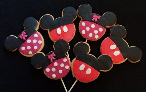 Mickey and Minnie cookies