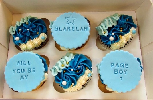 will you be my page boy cupcakes will you be my page boy cupcakes