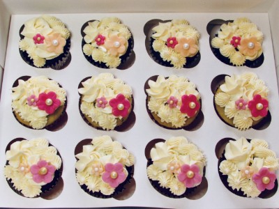 flower cupcakes